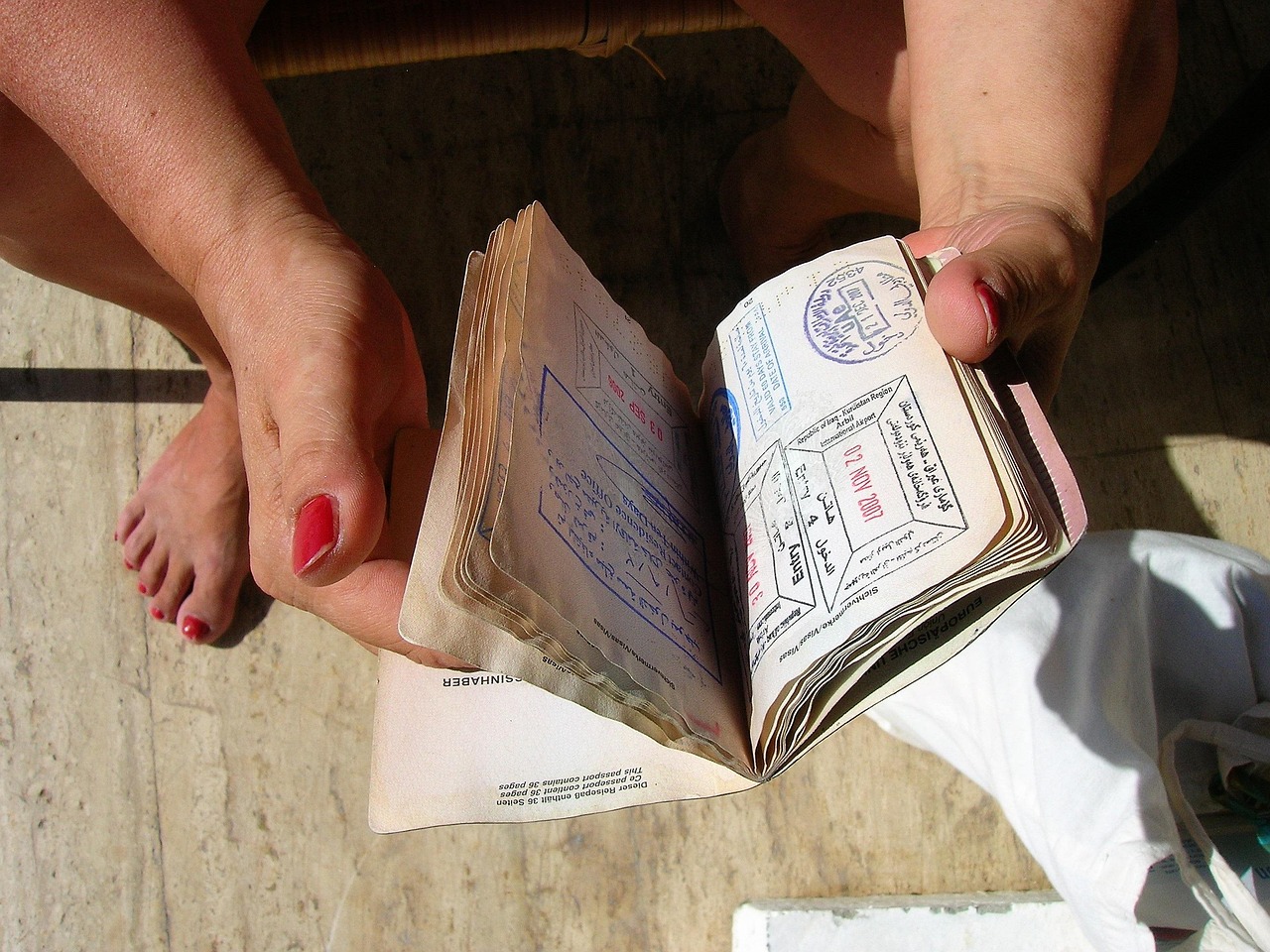 Vietnam E-Visa 2025: Complete Guide to Online Application
